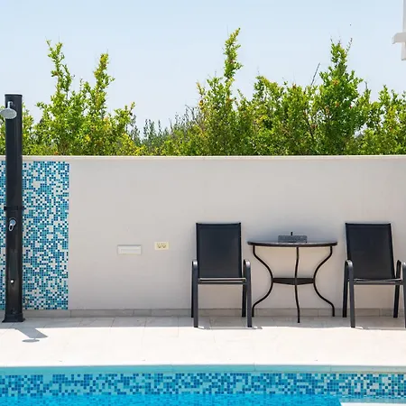 Beachfront Mihovil With Direct Access *
