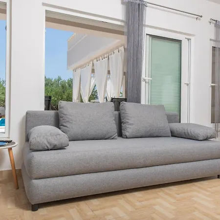 Beachfront Mihovil With Direct Access *