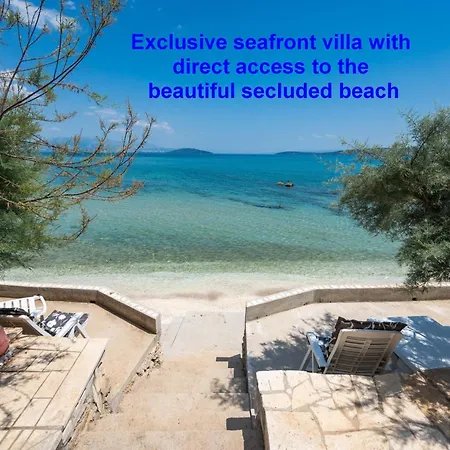 فيلة Beachfront Mihovil With Direct Access *
