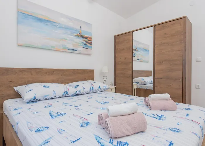 Villa Beachfront Mihovil With Direct Access *