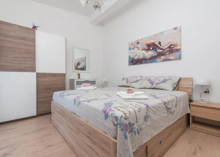 Villa Beachfront Mihovil With Direct Access Kaštel Štafilić