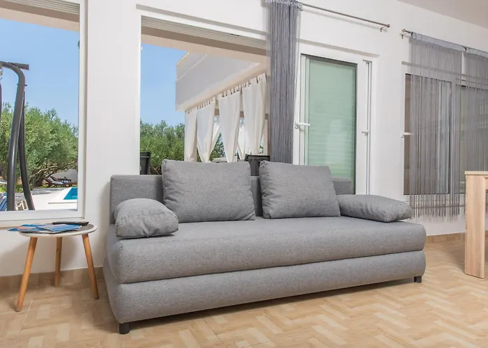 Beachfront Mihovil With Direct Access *
