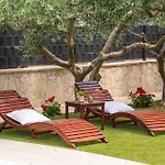Beachfront Mihovil With Direct Access Vila