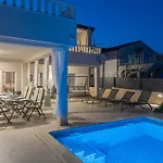 Beachfront Mihovil With Direct Access * Kaštel Štafilić